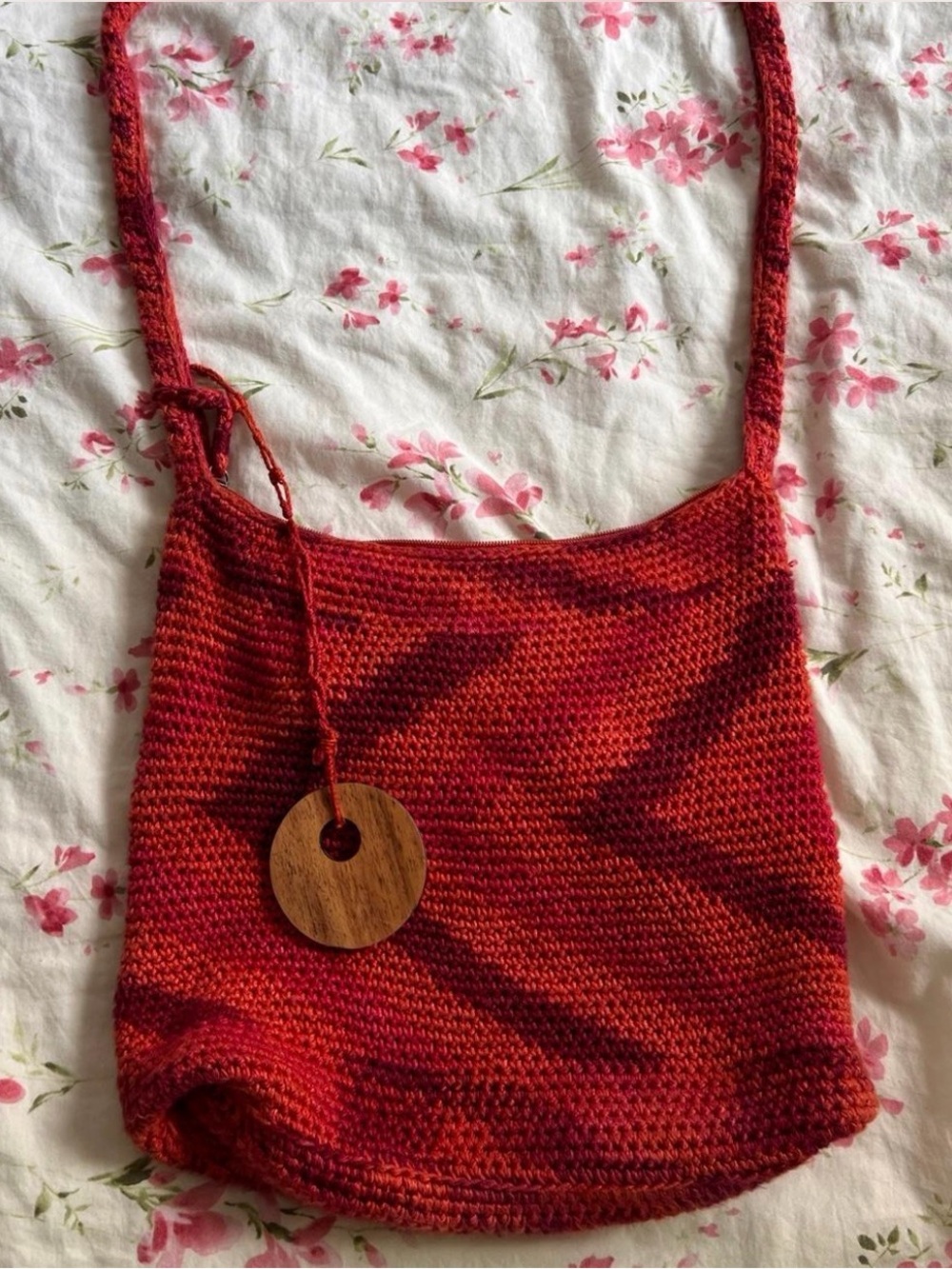 Boho crochet bag with wooden charm